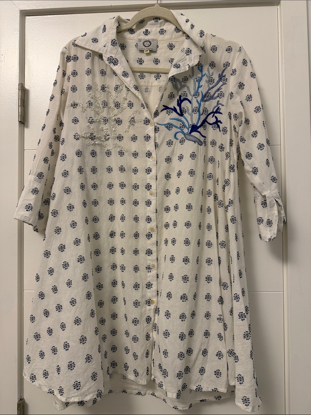 Girls' White and Navy Printed Button-Front Dress with Blue Embroidery